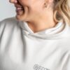 Game Day Hoodie side – Seitenansicht mit sichtbaren Details