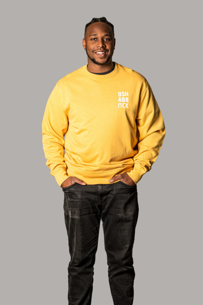 Osnabrück Vintage Sweatshirt golden gelb frontansicht männlich